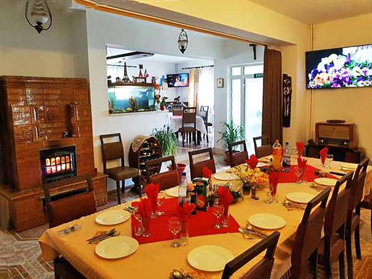 Pensiunea Agroturistica Piscul Soarelui Campulung Dış mekan fotoğraf